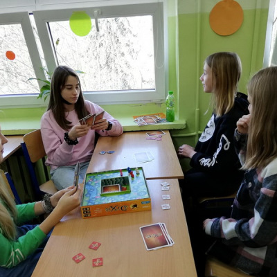 tydz_mat22_03